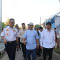 Wakil Bupati Serang Muhammad Najib Hamas memeriksa kesiapan petugas saat meninjau Pos Pengamanan jalur mudik Anyer–Cinangka menjelang Idul Fitri 1447 H.
