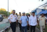 Wakil Bupati Serang Muhammad Najib Hamas memeriksa kesiapan petugas saat meninjau Pos Pengamanan jalur mudik Anyer–Cinangka menjelang Idul Fitri 1447 H.