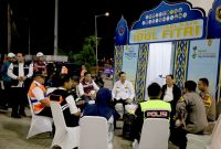 Wakil Menteri Perhubungan Suntana meninjau operasional Angkutan Lebaran 2026 di Pelabuhan Ciwandan, Banten, pada dini hari guna memastikan kelancaran arus mudik.