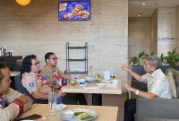 Ketua Kwarda Pramuka Banten saat melakukan koordinasi dengan Kwarnas di Jakarta untuk mempercepat pelantikan kepengurusan baru.