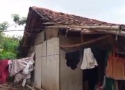 Tragis! 9 Jiwa di Pabuaran Bertahan di Rumah Nyaris Ambruk, Lansia Sakit Terlantar Tanpa Perawatan