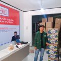 Mahasiswa STISNU Tangerang bersama pengurus Koperasi Desa Merah Putih Renged saat kegiatan pelayanan dan pengelolaan logistik di Desa Renged, Kecamatan Kresek.