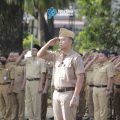 Pegawai Pemkab Serang melakukan kerja bakti massal dalam Gerakan Indonesia Asri di sejumlah titik wilayah.