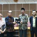 Tim PPID UIN SMH Banten saat berdiskusi dengan jajaran UIN Sunan Kalijaga Yogyakarta dalam kunjungan benchmarking penguatan layanan informasi publik.