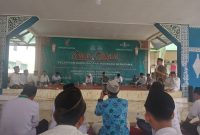 Suasana halalbihalal PCNU Kota Serang di Pondok Pesantren Al-Fathaniyah, Minggu, 12 April 2026, yang dihadiri para kiai dan pengurus NU dari berbagai tingkatan.