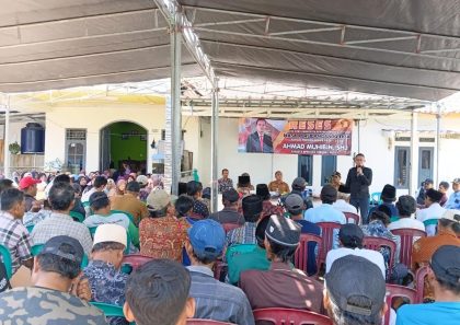 Anggota DPRD Kabupaten Serang Ahmad Muhibbin menyerap aspirasi warga Desa Lebak Kepuh terkait embung pertanian dan jalan rusak. Infrastruktur dan sektor pertanian jadi fokus utama dalam reses 2026.