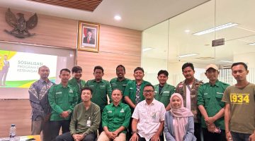 BPJS Ketenagakerjaan bersama GP Ansor Kota Serang memberikan sosialisasi dan membuka pendaftaran jaminan sosial bagi pekerja informal di tingkat kecamatan.