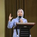 Bupati Serang Ratu Rachmatuzakiyah saat menghadiri kegiatan pemerintahan di Kabupaten Serang. Kebijakan tidak menggunakan fasilitas jabatan mendapat perhatian publik.