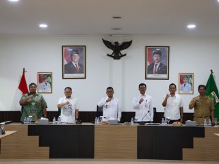 Tol Jakarta-Merak Bersih-Bersih Besar! Andra Soni Turun Tangan, Parkir Liar dan Truk ODOL Siap Disikat