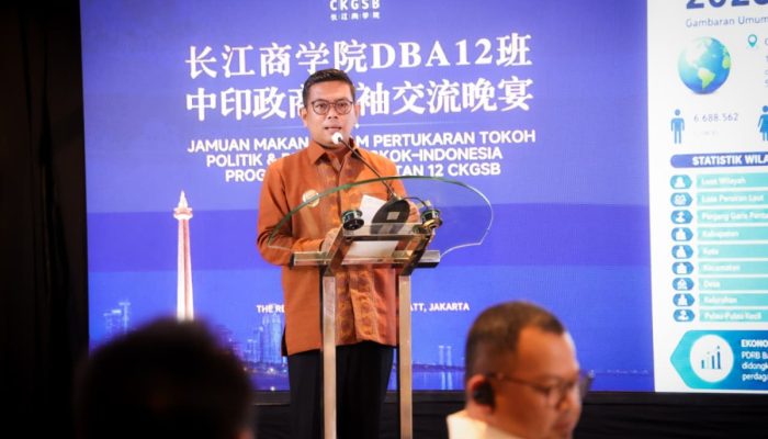 Gubernur Banten Andra Soni saat menghadiri forum bisnis Indonesia–Tiongkok di Jakarta untuk mempromosikan potensi industri dan investasi Provinsi Banten