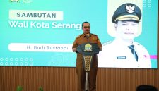 Wali Kota Serang Budi Rustandi 