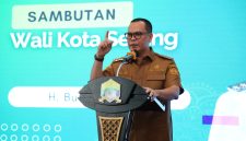 Wali Kota Serang Budi Rustandi 