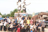 Tim PTKIN se-Indonesia bersama Direktorat Pendidikan Islam Kementerian Agama saat melakukan visitasi dan pemetaan sosial di kawasan Baduy, Kecamatan Leuwidamar, Kabupaten Lebak, Banten.
