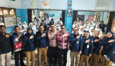 Siswa Madrasah Aliyah Nurul Huda Baros, Kabupaten Serang, antusias mengikuti kegiatan Sosialisasi dan Pendidikan Pemilih Berkelanjutan 2026 yang digelar KPU Kabupaten Serang bersama PDB, Selasa, 12 Mei 2026