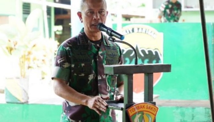 Kasum TNI Letjen TNI Richard Tampubolon meninjau pembangunan infrastruktur dan meresmikan fasilitas air bersih bagi warga terdampak bencana di Tapanuli Tengah dan Tapanuli Selatan, Sumatera Utara.