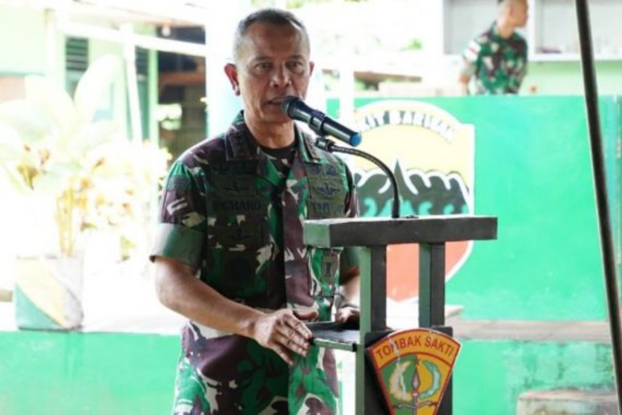 Kasum TNI Letjen TNI Richard Tampubolon meninjau pembangunan infrastruktur dan meresmikan fasilitas air bersih bagi warga terdampak bencana di Tapanuli Tengah dan Tapanuli Selatan, Sumatera Utara.