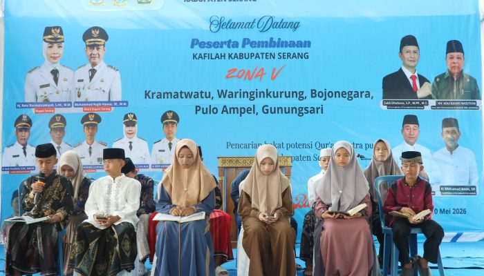 Ketua Harian LPTQ Provinsi Banten Sholeh Hidayat menghadiri pembinaan calon kafilah MTQ Kabupaten Serang di Ponpes Al Markaz, Waringinkurung