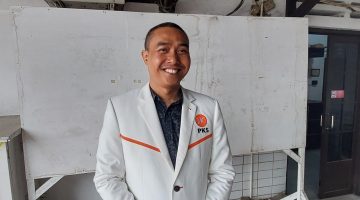 Ketua Komisi III DPRD Kabupaten Serang, Supiyanto, memberikan keterangan terkait upaya penyehatan PT Serang Berkah Mandiri (SBM). Dok. Kilas Banten