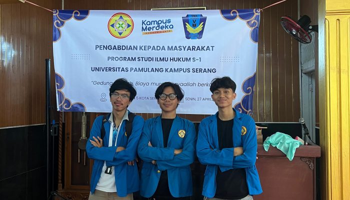 Mahasiswa Universitas Pamulang Kampus Serang menggelar edukasi hukum digital di SMAN 5 Kota Serang untuk meningkatkan kesadaran pelajar terhadap bahaya phishing dan pencurian data pribadi