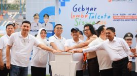 Mendikdasmen Abdul Mu’ti bersama Gubernur Banten Andra Soni menghadiri Gebyar Lomba Talenta Siswa 2026 di Stadion Benteng Reborn, Kota Tangerang.
