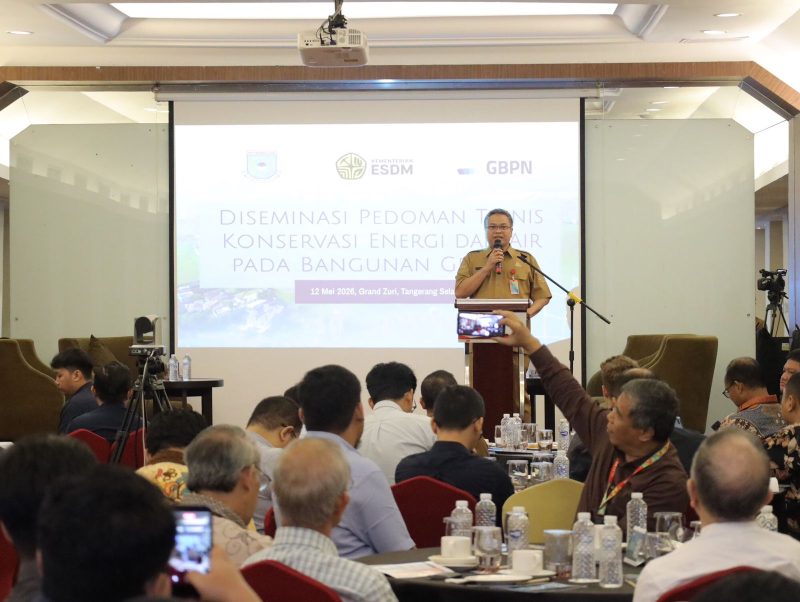 Suasana kawasan gedung bertingkat di Kota Tangerang Selatan. Pemkot Tangsel resmi meluncurkan pedoman teknis bangunan hemat energi untuk mendukung target nol emisi nasional