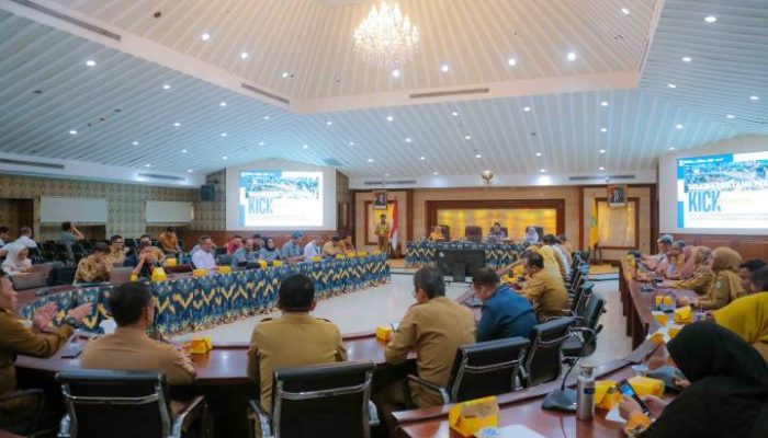Pemerintah Kota Tangerang mulai merealisasikan pembangunan Flyover Sudirman untuk mengatasi kemacetan kronis di Pasar Induk hingga Tanahtinggi. Proyek strategis ini digadang menjadi solusi transportasi modern dan aman bagi masyarakat.