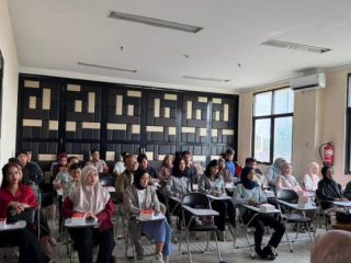 Pemkot Tangerang memperkuat perlindungan calon pekerja migran melalui sosialisasi jalur kerja luar negeri resmi dan aman. Warga diminta waspadai modus penyalur ilegal yang menjanjikan gaji besar tanpa perlindungan hukum.
