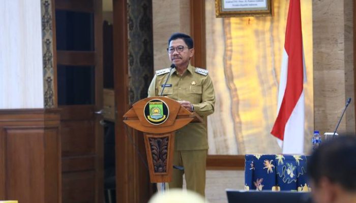 Pemkot Tangerang mulai mematangkan pembangunan Flyover Sudirman untuk mengurai kemacetan parah di jalur KRL Duri–Tangerang. Proyek strategis ini ditargetkan mulai dibangun awal 2027.
