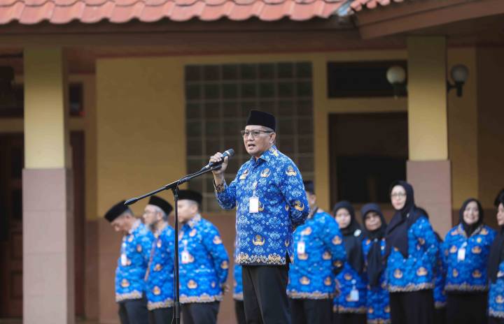 Peringatan Harkitnas 2026 di Kota Tangerang menjadi momentum evaluasi kinerja ASN. Sekda Herman Suwarman menyoroti pelayanan publik, disiplin pegawai, hingga serapan anggaran yang baru mencapai 25,9 persen.