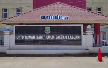 Peserta BPJS PPU di Pandeglang mengaku tidak mendapat rawat inap di RSUD Labuan meski hasil laboratorium menunjukkan tipes tinggi. Keluarga kecewa karena pasien dipulangkan saat kondisi masih demam tinggi