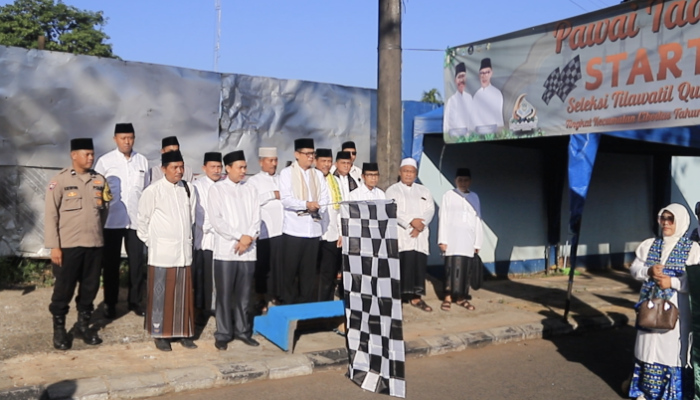 Peserta kafilah dari enam kelurahan di Kecamatan Cibodas mengikuti pawai taaruf pembukaan STQ 2026 dengan penuh semangat dan nuansa religius.