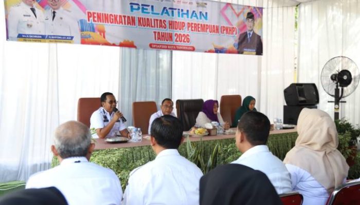 Peserta pelatihan PKHP di Kecamatan Jatiuwung mengikuti sesi kewirausahaan yang digelar Pemkot Tangerang