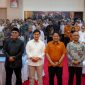 Petugas BPS melakukan pendataan door to door kepada pelaku usaha dalam pelaksanaan Sensus Ekonomi 2026