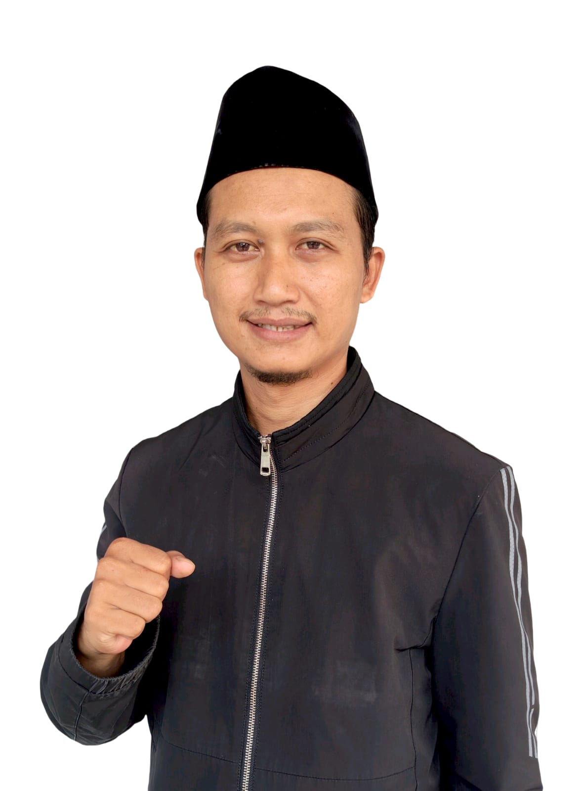 Polemik IKA UIN SMH Banten memanas. Demisioner Presma 2016, Riqbal Abdul Rahmat, menyebut pelaksanaan Munas tidak jelas dasar hukumnya dan menilai kepengurusan sah adalah yang mengantongi SK Rektor UIN SMH Banten
