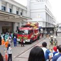 Primaya Hospital Tangerang bersama BPBD Kota Tangerang menggelar simulasi gempa megathrust dan kebakaran. Puluhan tenaga medis dilatih melakukan evakuasi pasien dalam kondisi darurat.