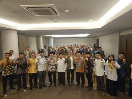 Rektor UIN SMH Banten Prof Muhammad Ishom saat menghadiri rapat koordinasi KKN Nusantara 2026 bersama perwakilan PTKIN se-Indonesia di Serang, Banten, Senin 11 Mei 2026