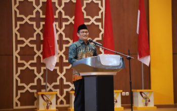 Rektor UIN SMH Banten Prof. Muhammad Ishom saat mengisi pidato dihadiri Wakil Menteri HAM dan perguruan tinggi se-Banten di Convention Hall UIN SMH Banten, Selasa, 26 Mei 2026