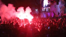 Ribuan pengunjung memadati area Creative Clothing Fest 2026 di Mall Balekota, Tangerang, menikmati konser musik dan berburu produk UMKM lokal.