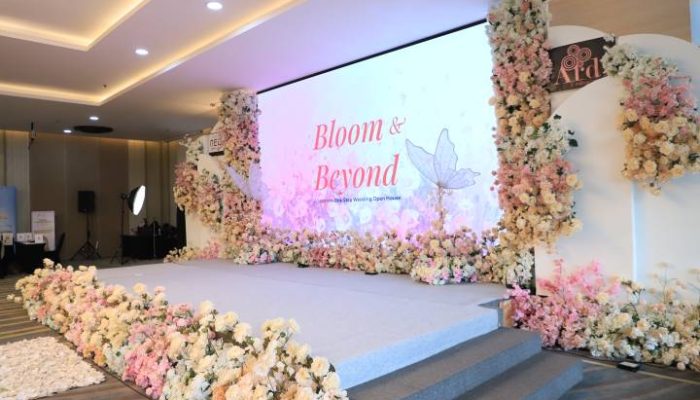 Suasana Wedding Open House “Bloom and Beyond” di Camelia Ballroom Neo+ Airport Jakarta, Kota Tangerang, dipadati calon pengantin yang berburu paket pernikahan dan promo menarik