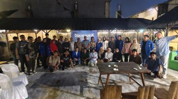 Forum diskusi publik yang digelar PMII Banten membahas polemik kebijakan pajak kendaraan door to door tanpa kehadiran perwakilan pemerintah.