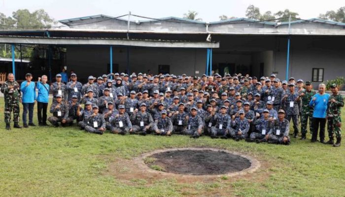Wali Kota Tangerang Sachrudin memberikan arahan dan motivasi kepada calon Paskibraka Kota Tangerang yang akan mengikuti seleksi tingkat Provinsi Banten menuju Paskibraka nasional.