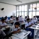 Wakil Wali Kota Tangerang Maryono bersama Gubernur Banten meninjau pelaksanaan Sistem Penerimaan Murid Baru (SPMB) di SMKN 4 Kota Tangerang dan SMK Yuppentek 1