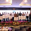 Wakil Wali Kota Tangerang Maryono menghadiri penyaluran hewan kurban PT AirNav Indonesia di Neglasari, Kota Tangerang