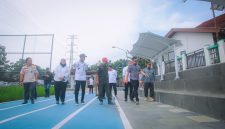 Wakil Wali Kota Tangerang Selatan, Pilar Saga Ichsan, meninjau langsung progres akhir pembangunan Taman Ciputat Timur yang segera dibuka untuk masyarakat.