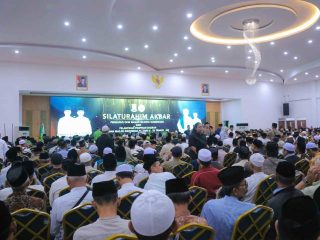 Wali Kota Tangerang Sachrudin mengajak DKM dan DMI menjadikan masjid sebagai pusat pembinaan generasi muda, pendidikan akhlak, hingga pemberdayaan sosial masyarakat.