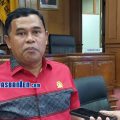 Anggota Komisi IV DPRD Kabupaten Serang Joko Santoso memberikan keterangan terkait pentingnya sinkronisasi pembangunan jalan dan PJU antara pemerintah desa, kabupaten, dan provinsi.