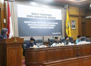 DPRD Ketok Palu, 2 Perda Strategis Resmi Disahkan, Pemkab Serang Siap  Bangun Ekonomi Kreatif dan Permukiman Modern