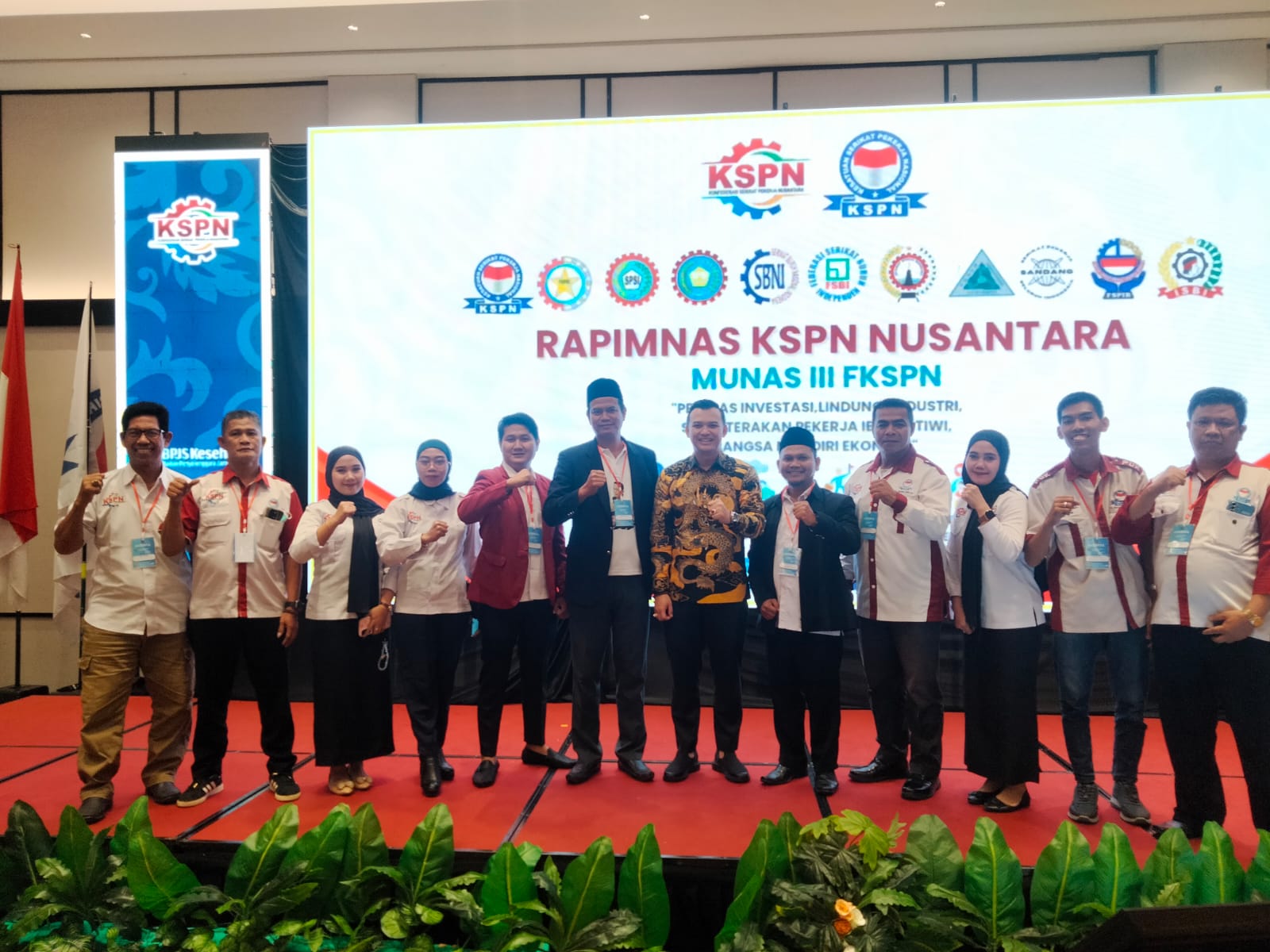 Delegasi KSPN Nikomas Gemilang bersama peserta dari berbagai daerah mengikuti Rapimnas KSPN Nusantara dan Munas III FKSPN di Fieris Hotel & Convention, Majalengka, Jawa Barat.