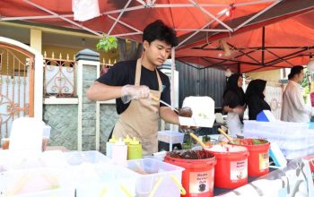 Diserbu Pemburu Jajanan Viral, Kibow Corner Jadi Surga Kuliner Murah yang Bikin Kota Tangerang Heboh