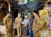 Terharu, Delapan Tahun Tinggal di Tenda Darurat, Lansia di Kota Serang Akhirnya Dapat Bantuan Rumah dari Wali Kota